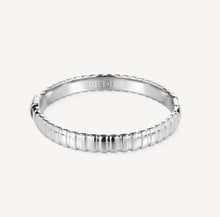 Load image into Gallery viewer, Structure Bangle Silver
