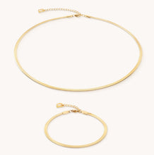 Load image into Gallery viewer, Flat Snake Chain Bracelet Gold