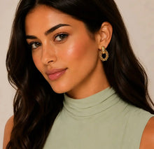 Load image into Gallery viewer, Structure Hoop Earrings with Chain Pendant Gold
