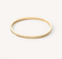 Load image into Gallery viewer, Bangle stainless steel &amp; crystals slim gold crystal 17cm
