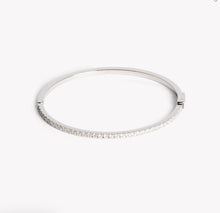 Load image into Gallery viewer, Eternal Love bangle silver-crystal
