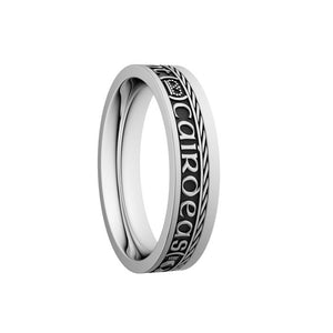 Narrow Grá Dilseacht Cairdeas Wedding Ring